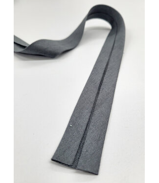 bias double gauze - GOTS - 27mm - dark gray color 38 - PER METER
