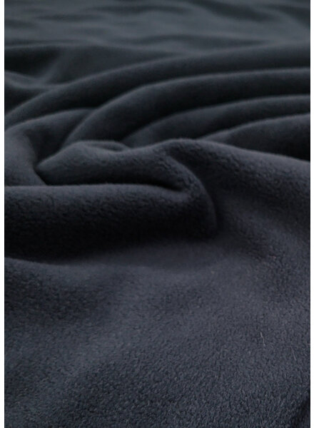 M. navy - comfort stretch fleece - good stretch, comparable to jogging