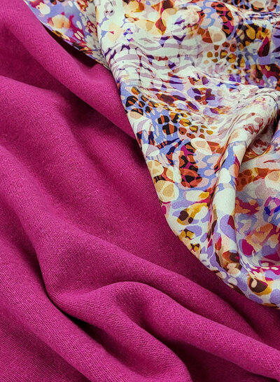 Swafing fuchsia - summer version of our soft, shape-retaining knitted fabric