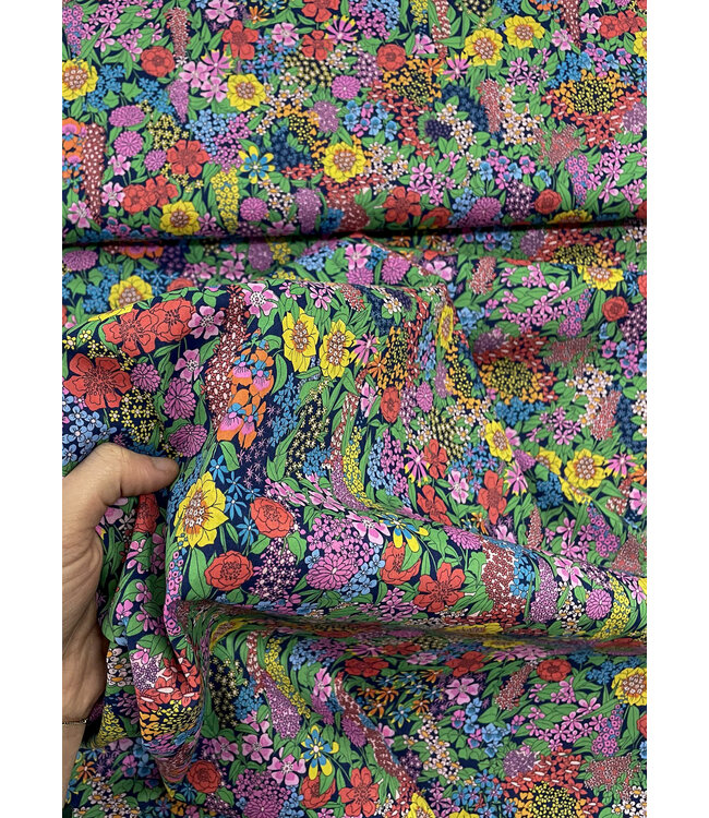 Liberty of London Ciara 22 classics 5- tana lawn