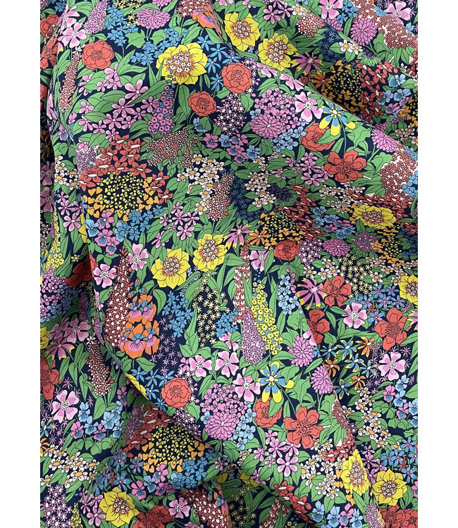 Liberty of London Ciara 22 classics 5- tana lawn