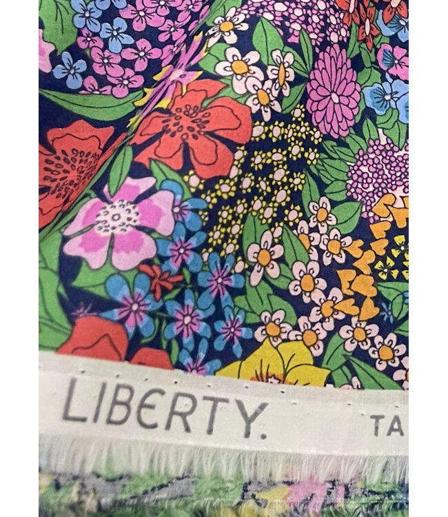 Liberty of London Ciara 22 classics 5- tana lawn