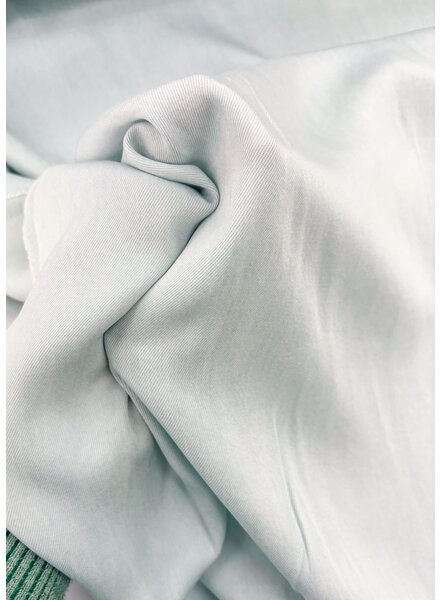 True Denim by M. Denim chambray: prachtige soepelvallende denim tencel lichtblauw