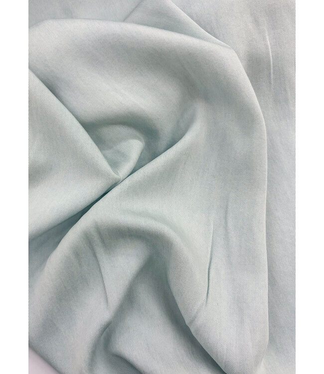 True Denim by M. Denim: prachtige soepelvallende denim tencel lichtblauw chambray