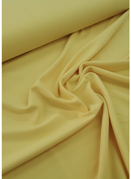 M. soft yellow crepe - viscose mix with light stretch