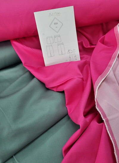 Denim very stretchy - Bright Fuchsia - also ideal for sweatpants