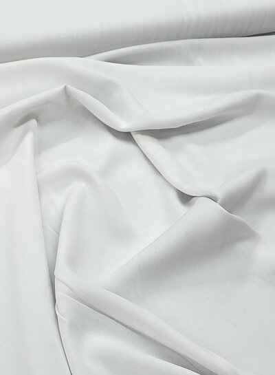 M. white - plain rayon (viscose)