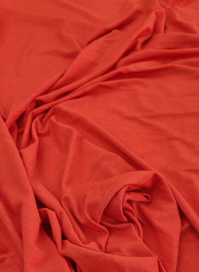 deadstock soft red - fine viscose jersey - perfect to combine with our mesh