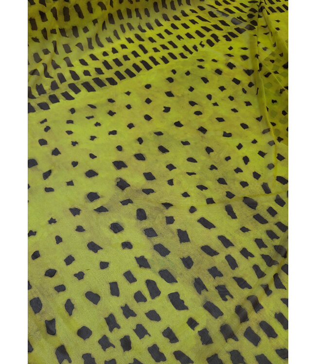 deadstock piece of chocolat - prachtige mesh - ideaal voor lingerie en kleding