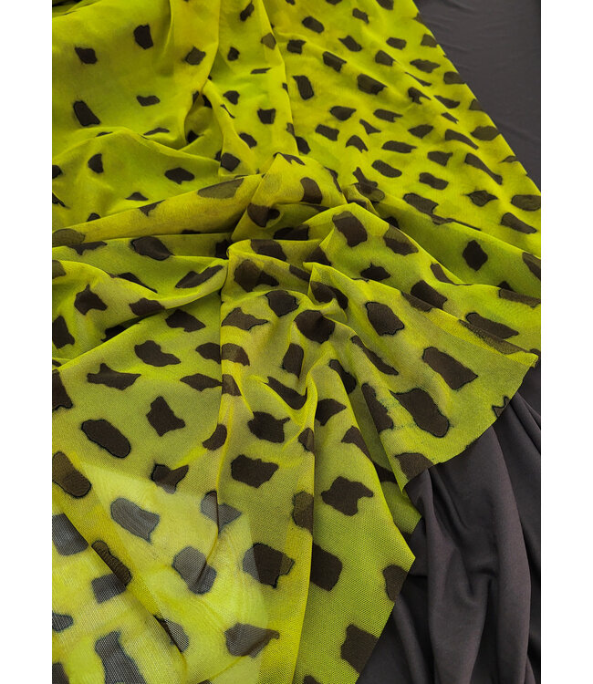 deadstock piece of chocolat - prachtige mesh - ideaal voor lingerie en kleding