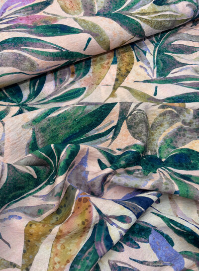 Madeline pale pink abstract leaves - geweven viscose