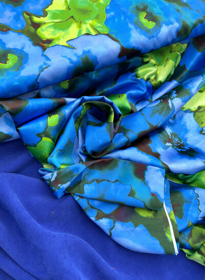 A la Ville cobalt blue and bright green flowers - satin