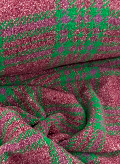 A la Ville green and fuchsia - warm knitted coat fabric with wool - also ideal for thick sweaters