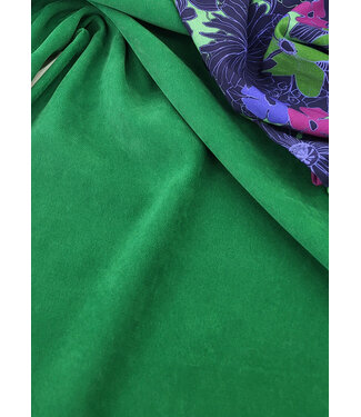 A la Ville grass green - beautiful velvet with twill binding