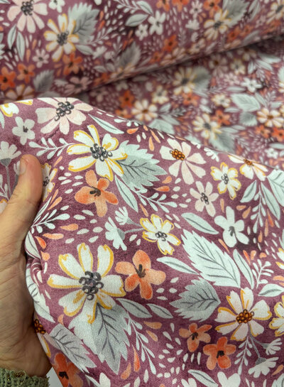 Madeline pink flowers - jogging sweater