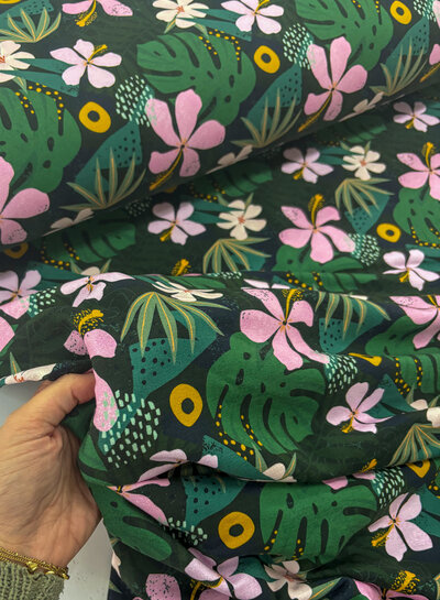 Madeline groene bloemen - sweater brushed