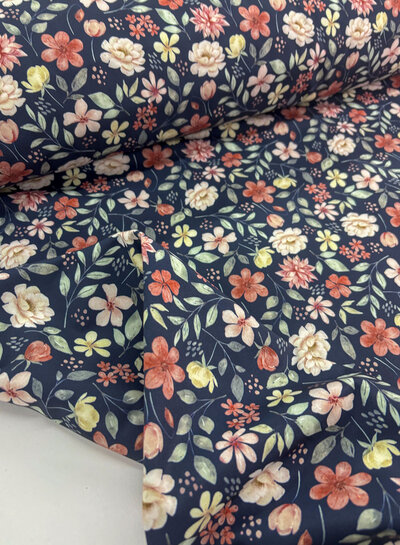 Madeline floral splendor - navy blue - softshell