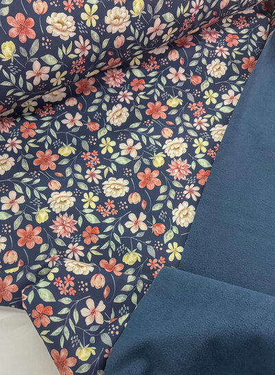 Madeline floral splendor - navy blue - softshell