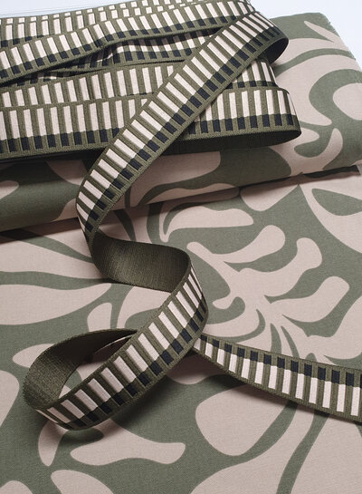 Madeline khaki - vintage leaves - canvas