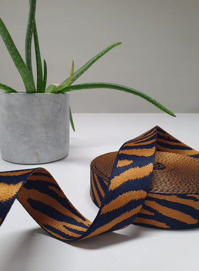 Tiger cognac bag strap - 38 mm