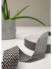 black and white - chevron - bag strap 38 mm