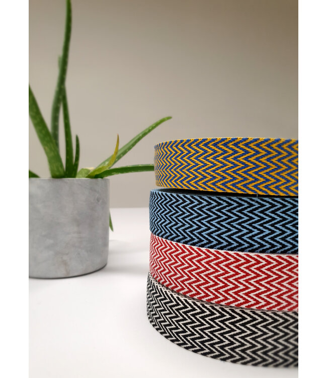 zwart en wit - chevron - tassenband 38 mm
