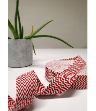 red and white - chevron - bag strap 38 mm