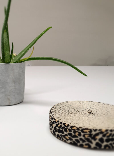 leopard bag strap ecru - 38 mm