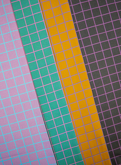 Madeline green pink happy story - canvas