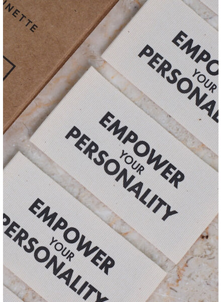 Atelier Brunette EMPOWER YOUR PERSONNALITY - kledinglabel 5 stuks