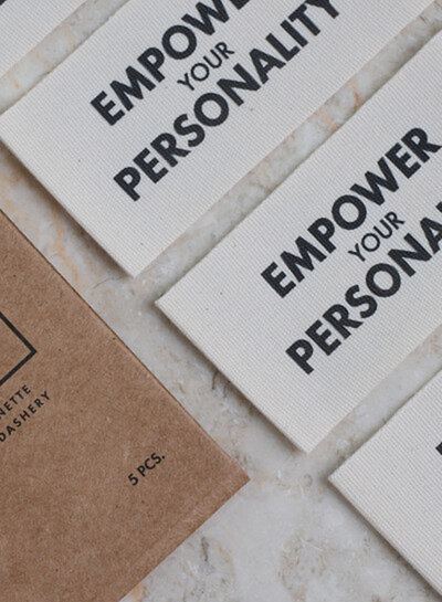 Atelier Brunette EMPOWER YOUR PERSONNALITY - kledinglabel 5 stuks