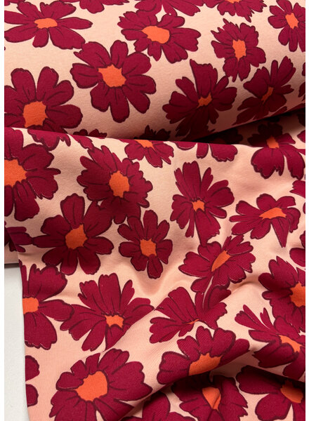 Madeline Amarant bloemen - lekker dikke jogging