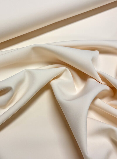 Madeline beige - stylish woven fabric - wrinkle-free - high quality (Italy)