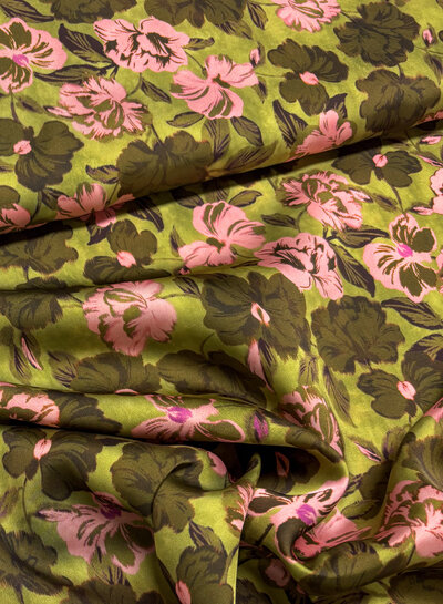 A la Ville beautiful green and pink flowers - satin