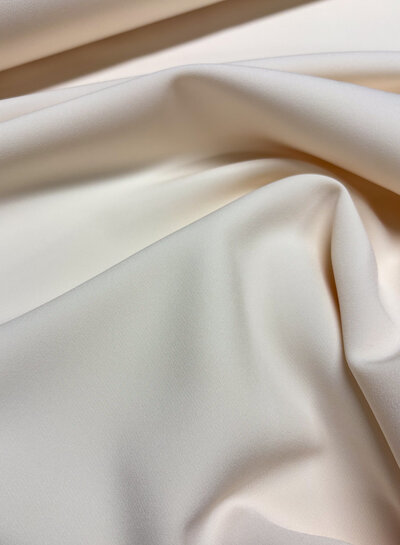 Madeline beige- stijlvolle geweven stof- kreukvrij - hoogstaande kwaliteit (Italie)