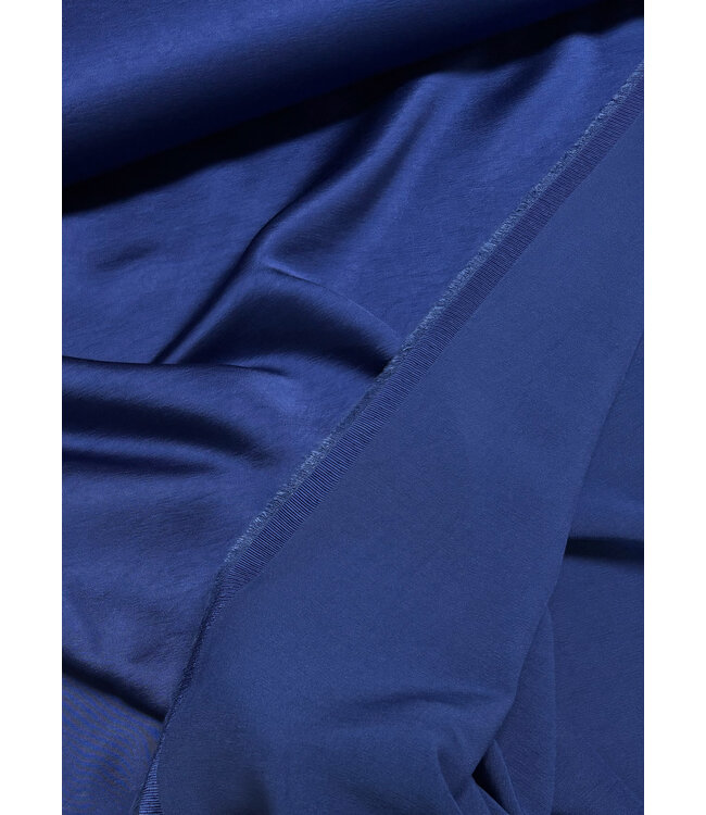 A la Ville koningsblauw - satijn viscose - qualité Haute Couture