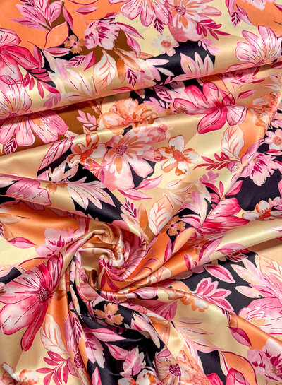 A la Ville beautiful pink floral splendor - satin