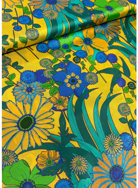 Marylene Madou flowers - geel - prachtige satijn viscose