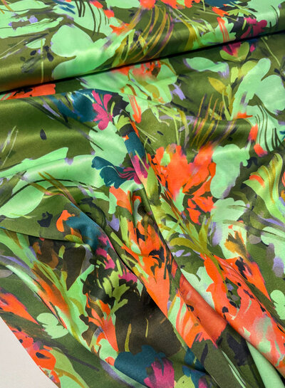 Marylene Madou green flower field - beautiful satin viscose