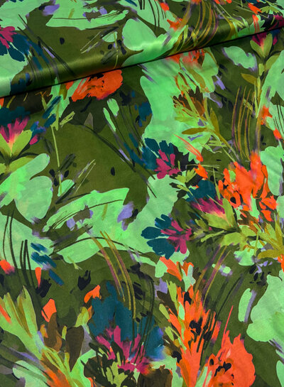 Marylene Madou green flower field - beautiful satin viscose