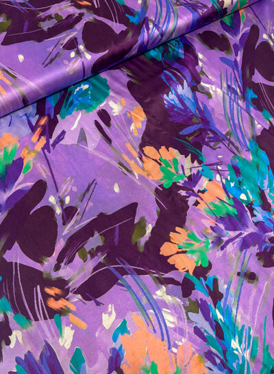 Marylene Madou Violet flower field - beautiful satin viscose