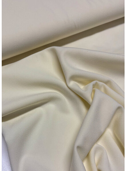 Madeline off white - Italian crepe - medium weight