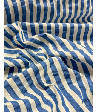 Madeline seersucker vertical stripes - blue