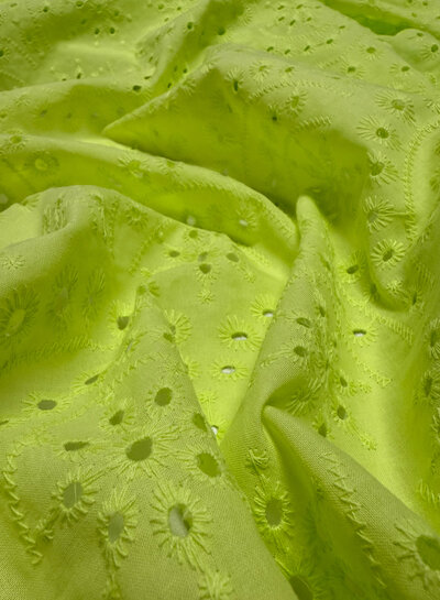 Madeline prachtige broderie optie geschulpte rand - lime groen