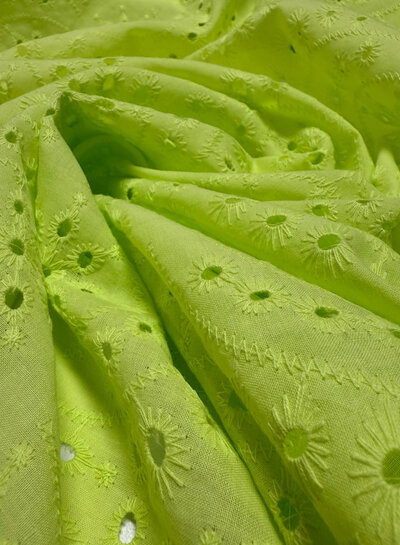 Madeline prachtige broderie optie geschulpte rand - lime groen