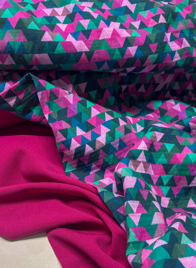 donker fuchsia - scuba crepe