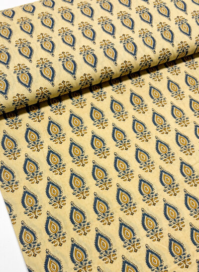 Madeline batik katoen voile - caramel cosmos