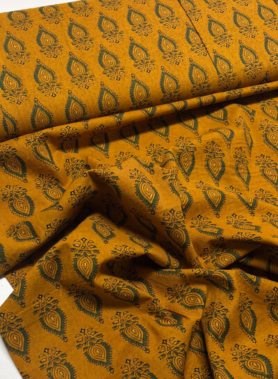 Madeline batik katoen voile - oog van India  zonnegoud