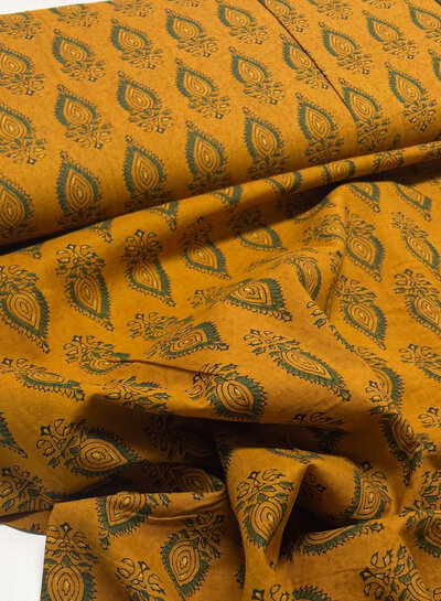 Madeline batik katoen voile - oog van India  zonnegoud