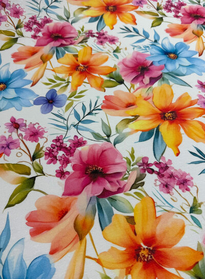 Madeline Waterafstotende canvas - bloemenveld n